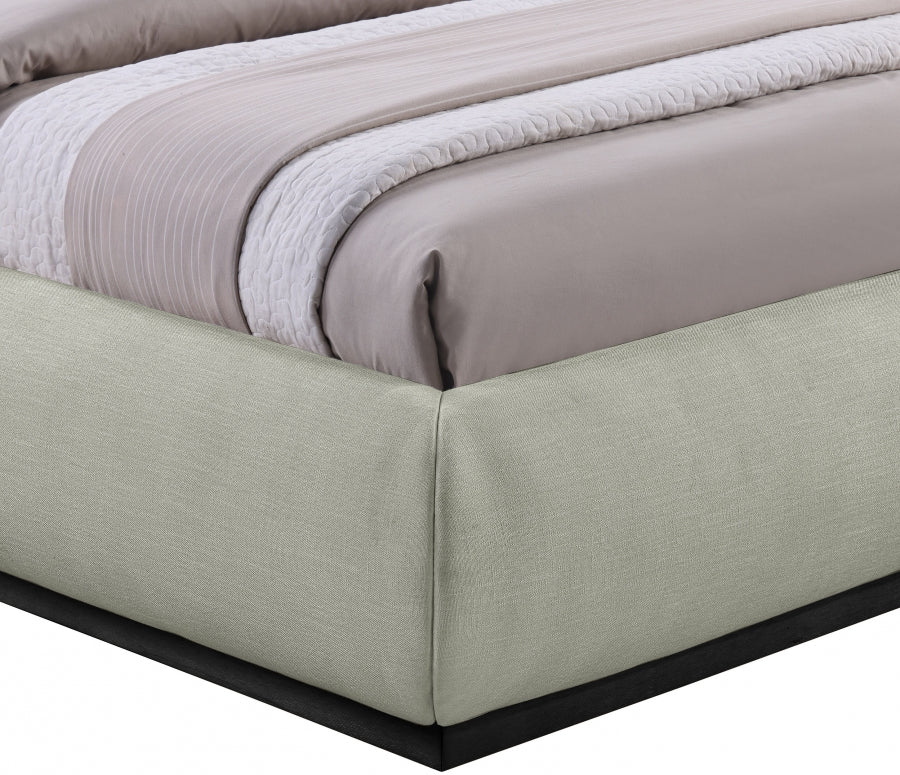 Vaughn Chenille Fabric Full Bed Mint from Meridian - Luna Furniture