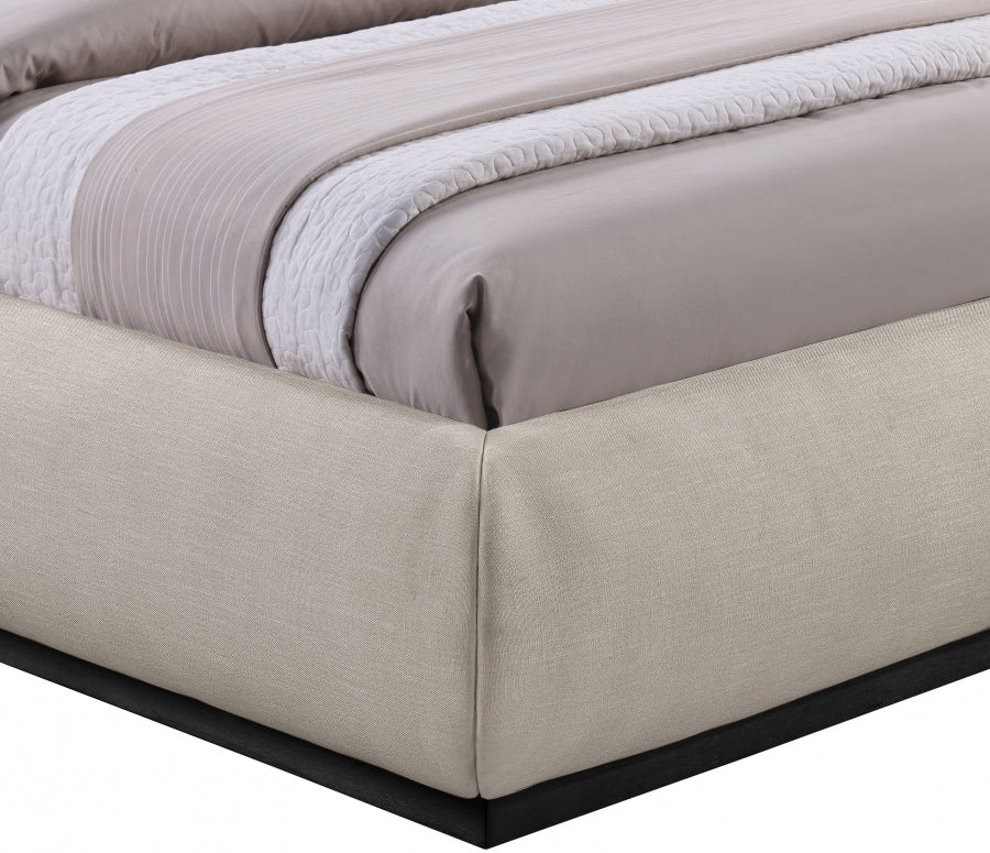 Vaughn Chenille Fabric King Bed Beige from Meridian - Luna Furniture