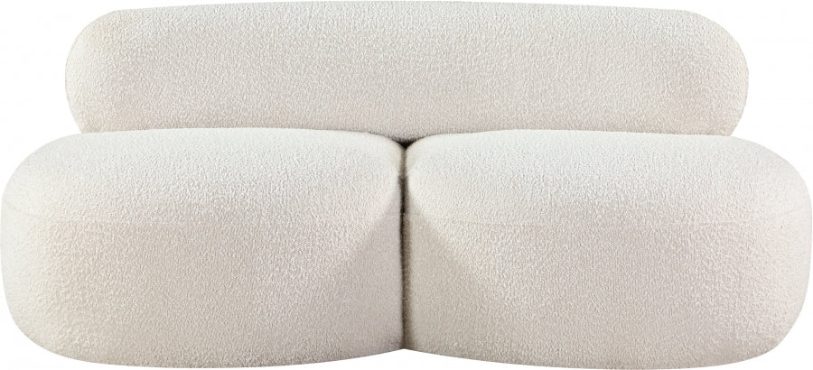 Venti Boucle Fabric Loveseat Cream from Meridian - Luna Furniture