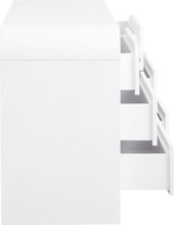 Artisto White Dresser from Meridian - Luna Furniture