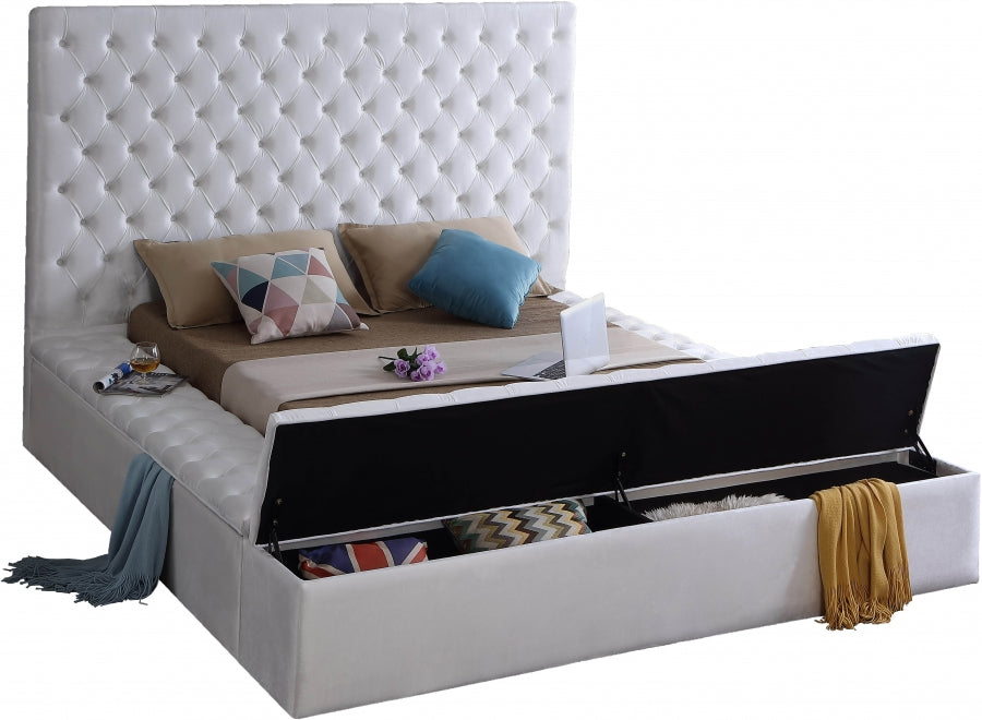 Bliss White Velvet Full Bed from Meridian - Luna Furniture