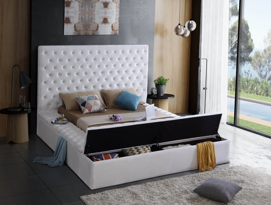 Bliss White Velvet Full Bed from Meridian - Luna Furniture