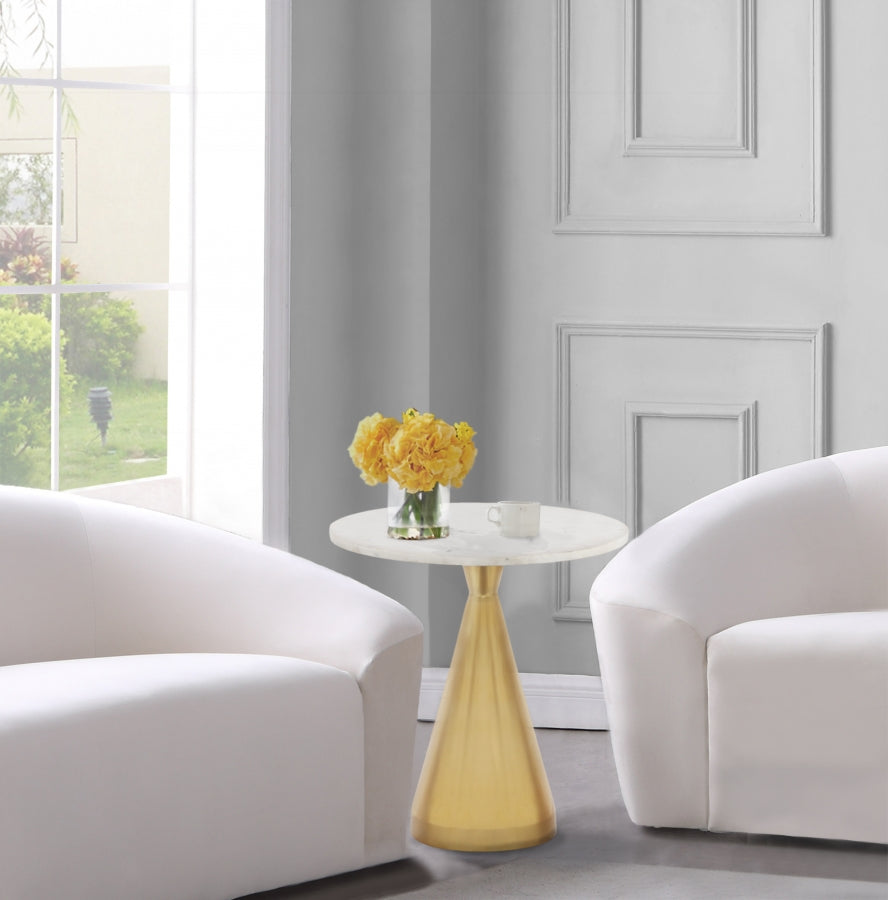 Emery White End Table from Meridian - Luna Furniture