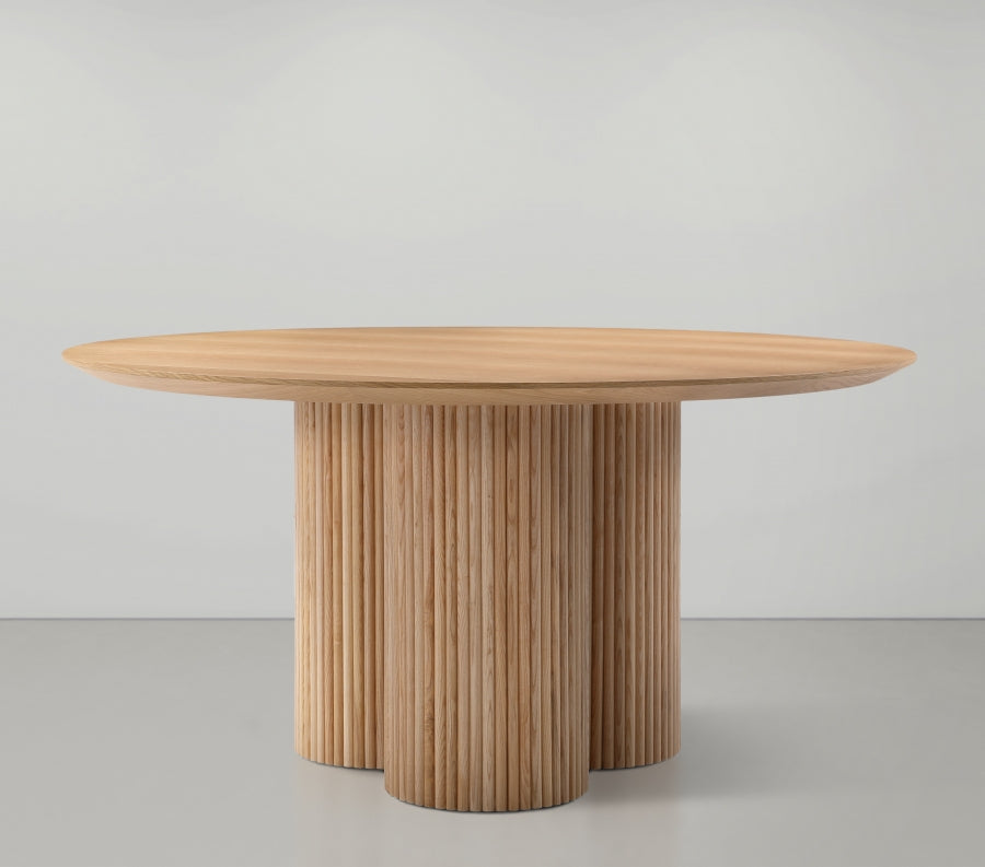 White Simba Dining Table from Meridian - Luna Furniture