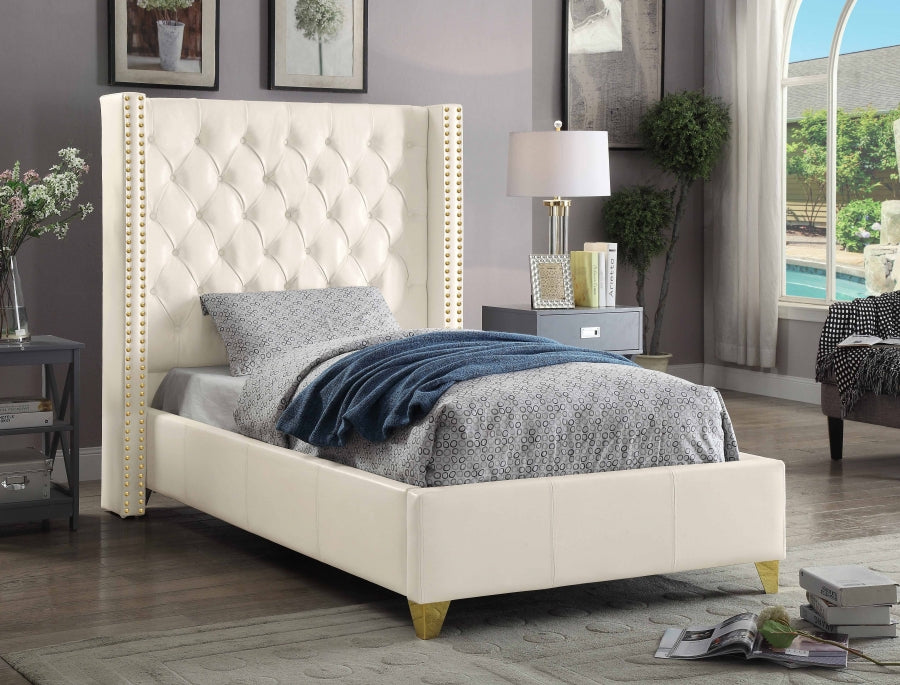 Soho White White Bonded Leather Twin Bed from Meridian - Luna Furniture