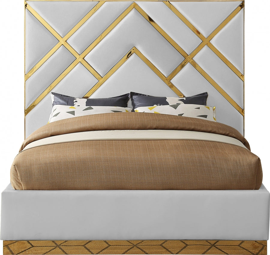 Vector White Faux Leather King Bed from Meridian - Luna Furniture