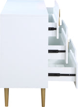 Zayne White Dresser from Meridian - Luna Furniture